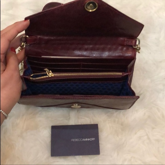 Rebecca Minkoff Wallet on Chain - Picture 2 of 3